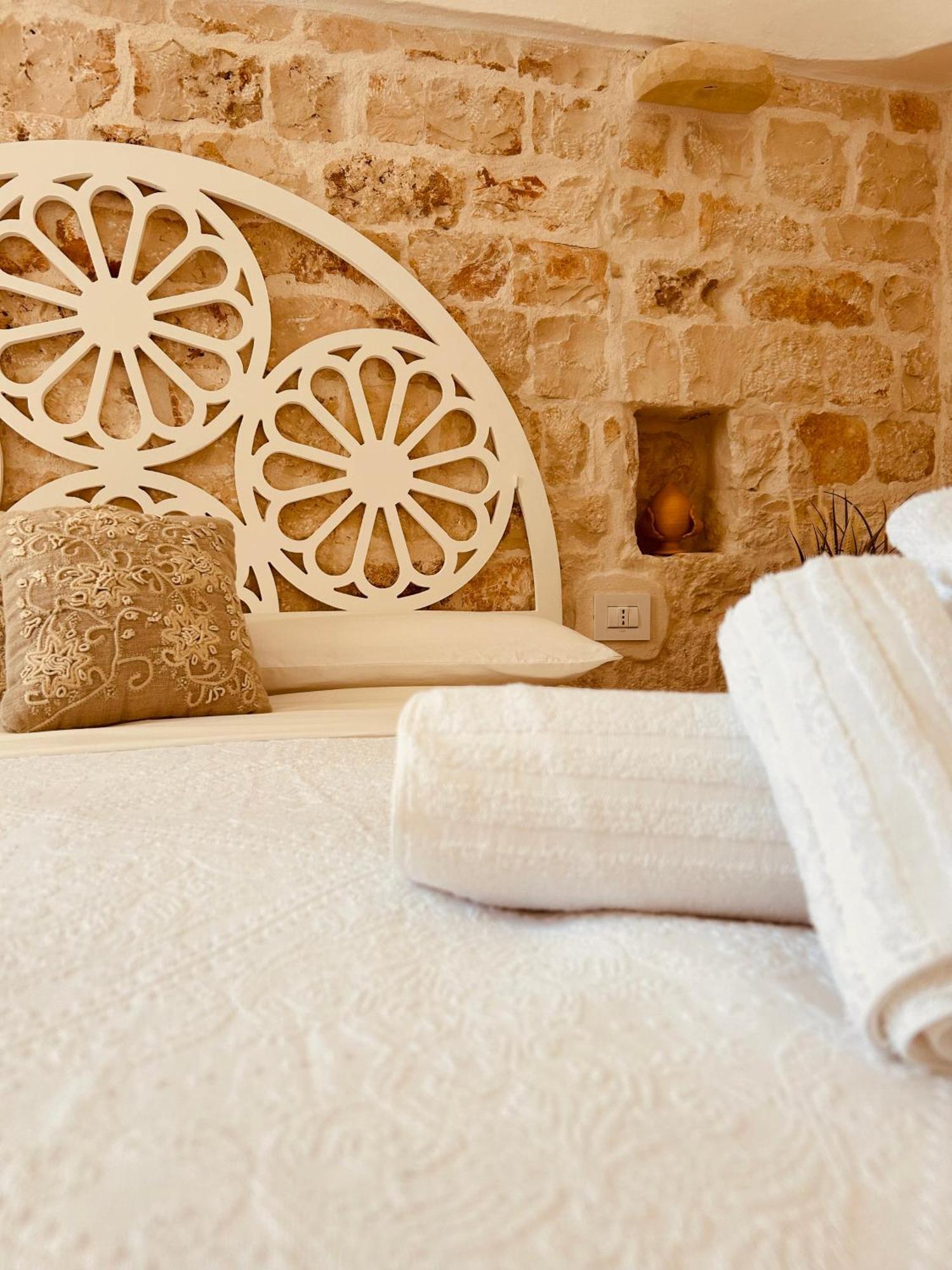 Hostal Trulli In Contrada - Monopoli Exterior foto