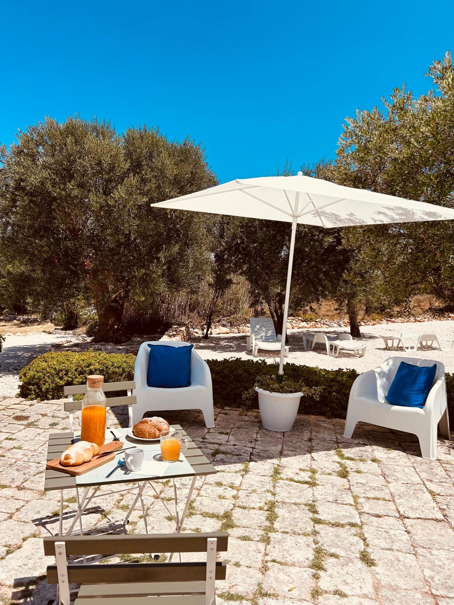 Hostal Trulli In Contrada - Monopoli Exterior foto